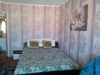 2-комнатная квартира посуточно Курган, Красина, 25: Фотография 4
