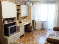 1-комнатная квартира посуточно Симферополь, Гагарина, 14В: Фотография 4