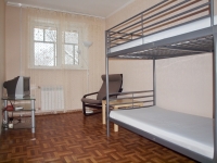 2-комнатная квартира посуточно Тольятти, фрунзе, 22: Фотография 4