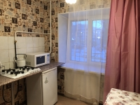 2-комнатная квартира посуточно Екатеринбург, Невьянский пер. , 1: Фотография 9