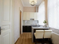 3-комнатная квартира посуточно Новосибирск, Тимирязева, 97: Фотография 4