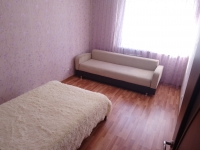 2-комнатная квартира посуточно Тюмень, Прокопия Артамонова, 8: Фотография 3