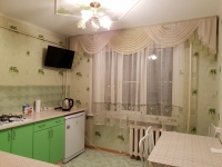 2-комнатная квартира посуточно Кострома, улица Шагова, 189: Фотография 8