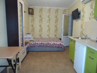 1-комнатная квартира посуточно Ялта, Боткинская, 6: Фотография 2