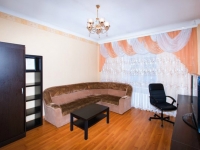 2-комнатная квартира посуточно Новосибирск, проспект Димитрова, 17: Фотография 2