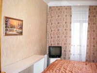 2-комнатная квартира посуточно Новосибирск, проспект Димитрова, 17: Фотография 6