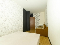 2-комнатная квартира посуточно Екатеринбург, Мамина сибиряка, 64: Фотография 2