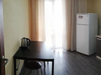 1-комнатная квартира посуточно Тюмень, Газовиков, 65: Фотография 4