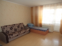 1-комнатная квартира посуточно Киров, Комсомольская, 8: Фотография 2