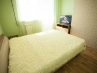 2-комнатная квартира посуточно Тюмень, Николая Зелинского, 5: Фотография 3