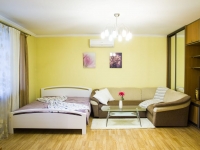 1-комнатная квартира посуточно Омск, Масленникова, 41: Фотография 6