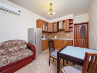 1-комнатная квартира посуточно Краснодар, Кубанская наб., 62: Фотография 3