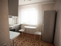 2-комнатная квартира посуточно Тюмень, Пермякова, 82: Фотография 10