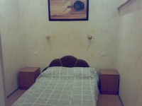 2-комнатная квартира посуточно Ялта, Севастопольская, 9: Фотография 4