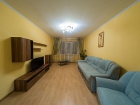 3-комнатная квартира посуточно Киев, проспект Оболонский, 30: Фотография 2