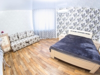1-комнатная квартира посуточно Саратов, Университетская, 59а: Фотография 14