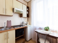 1-комнатная квартира посуточно Екатеринбург, Щорса, 103: Фотография 4