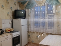 1-комнатная квартира посуточно Кострома, ул. Скворцова , 5: Фотография 2