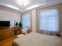2-комнатная квартира посуточно Ижевск, Гагарина, 11: Фотография 4