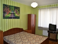 1-комнатная квартира посуточно Смоленск, Матросова, 16: Фотография 2