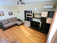 1-комнатная квартира посуточно Омск, Маяковского, 97: Фотография 5