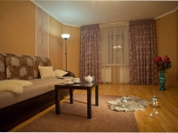 2-комнатная квартира посуточно Екатеринбург, Щорса, 105: Фотография 3