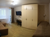 3-комнатная квартира посуточно Омск, Декабристов, 100: Фотография 2