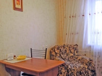 1-комнатная квартира посуточно Воронеж, ул.  Революции 1905 года, 80б: Фотография 11