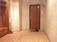 2-комнатная квартира посуточно Тюмень, Николая Семенова, 33к1: Фотография 3