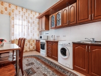 1-комнатная квартира посуточно Томск, ул. Карташова , 3: Фотография 3