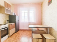 1-комнатная квартира посуточно Красноярск, караульная , 48: Фотография 3