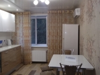 2-комнатная квартира посуточно Самара, Ново-Садовая, 353в: Фотография 3