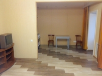 1-комнатная квартира посуточно Иркутск, бул. Рябикова, 95: Фотография 3