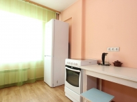 1-комнатная квартира посуточно Иркутск, бул. Рябикова, 95: Фотография 10