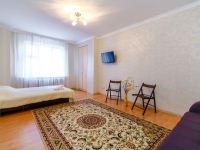 1-комнатная квартира посуточно Екатеринбург, Серова, 27: Фотография 2