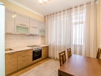 2-комнатная квартира посуточно Екатеринбург, Опалихинская , 31: Фотография 4