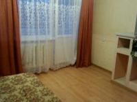 2-комнатная квартира посуточно Калининград, Багратиона, 148: Фотография 3