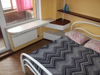 2-комнатная квартира посуточно Красноярск, Робеспьера, 32: Фотография 2