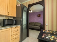 2-комнатная квартира посуточно Тольятти, Приморский бульвар, 46: Фотография 4