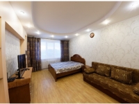 3-комнатная квартира посуточно Самара, Авроры, 146: Фотография 5