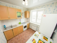 1-комнатная квартира посуточно Екатеринбург, ШАУМЯНА , 84: Фотография 4