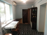 2-комнатная квартира посуточно Таганрог, Греческая, 45: Фотография 2