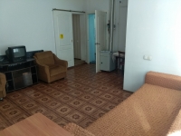 2-комнатная квартира посуточно Таганрог, Греческая, 45: Фотография 4