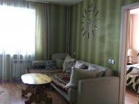 2-комнатная квартира посуточно Челябинск, Хариса Юсупова, 72: Фотография 5