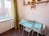 1-комнатная квартира посуточно Омск, улица Серова, 24В: Фотография 5