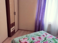 2-комнатная квартира посуточно Екатеринбург, Щорса, 105: Фотография 2