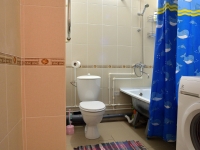 1-комнатная квартира посуточно Челябинск, Братьев Кашириных, 119: Фотография 8