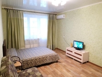 1-комнатная квартира посуточно Екатеринбург, Червонная , 19: Фотография 2