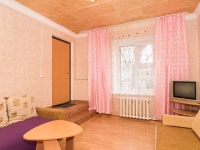 2-комнатная квартира посуточно Гатчина, Карла Маркса, 41: Фотография 3