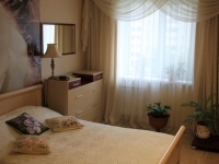 3-комнатная квартира посуточно Гатчина, Радищева, 9: Фотография 3